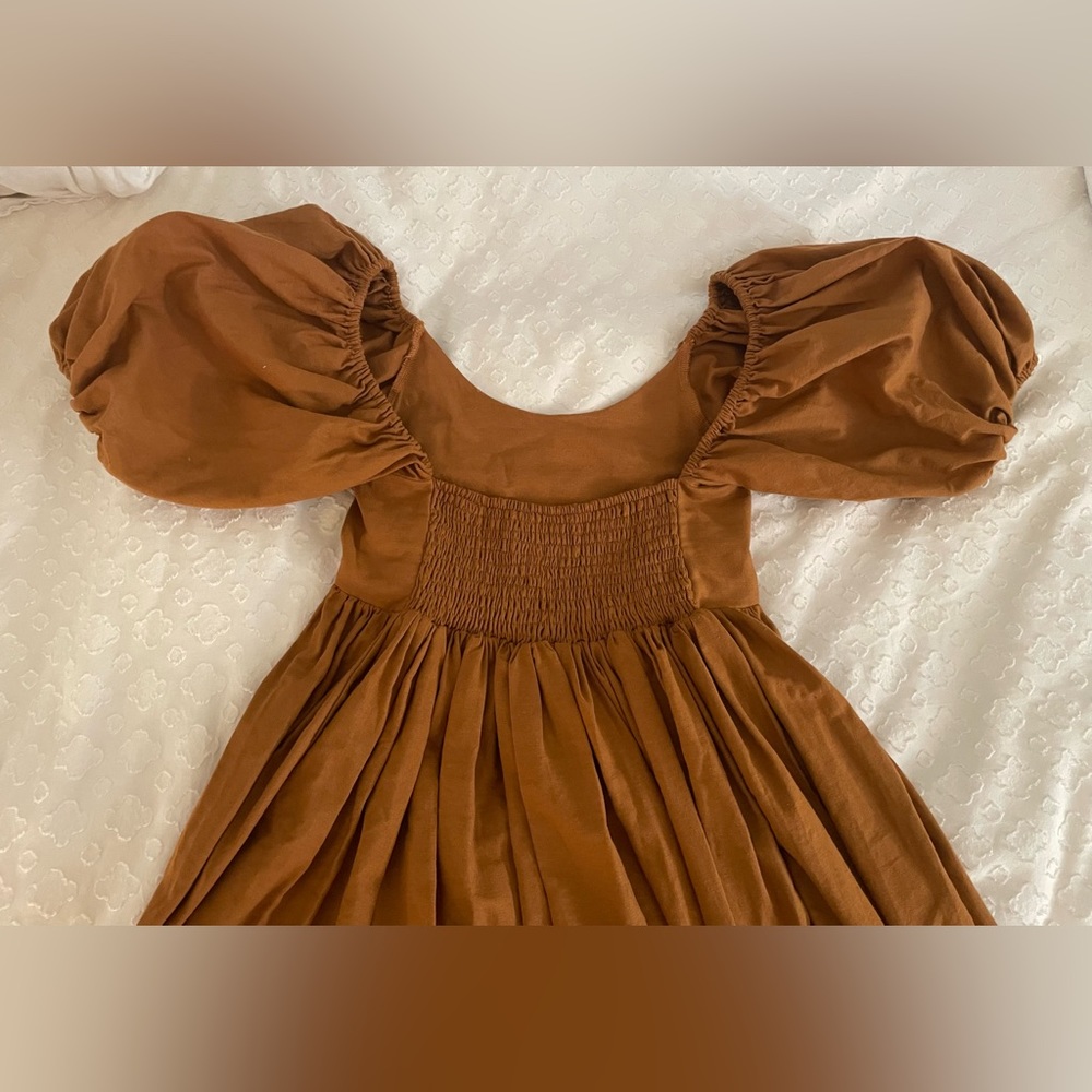 Elegant Brown Midi Dress - Picture 5 of 16